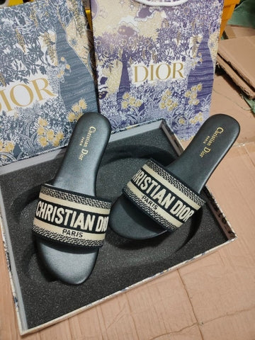 CHRISTIAN DIOR 4.2 ⭐⭐⭐⭐⭐” 400 ratings - brandscluster